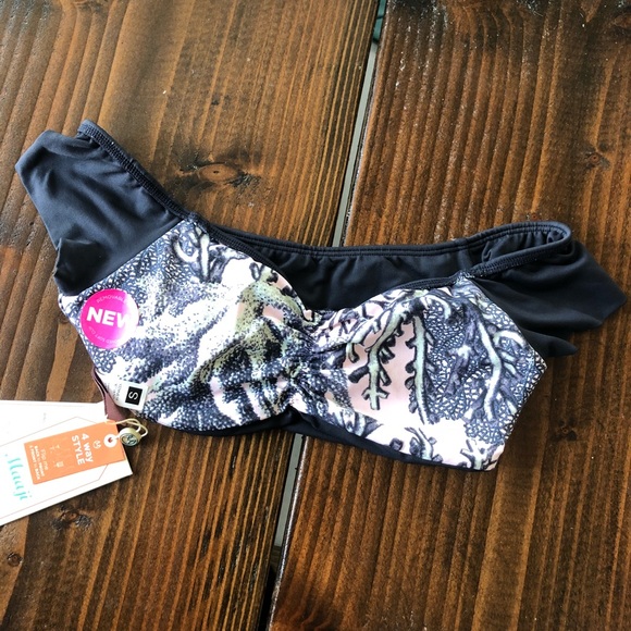 ⚡️⚡️ Maaji reversible top NWT - Picture 2 of 8